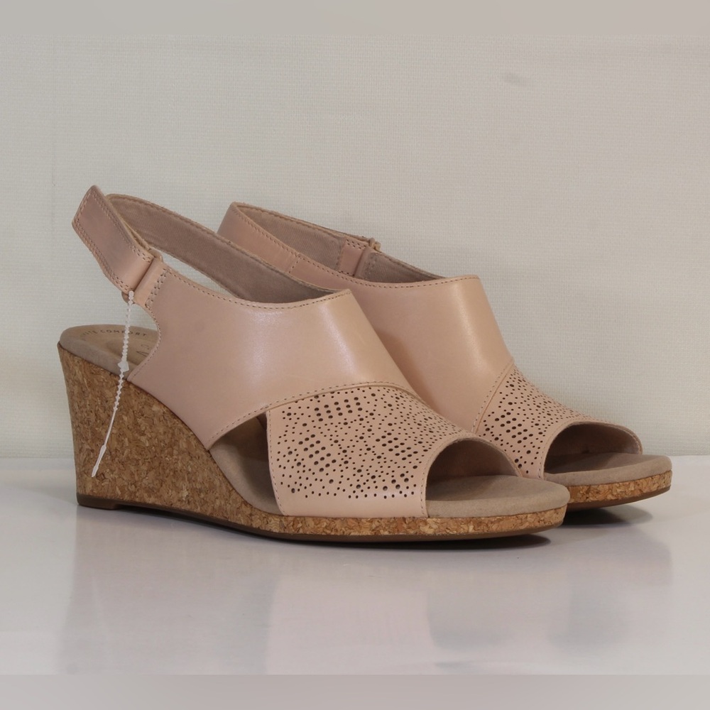 Clarks Womens' Blush Leather Lafley Joy Leather Cork Wedge Peep Toe Sandal NWOT